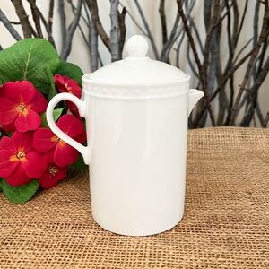 Crate & Barrel Staccato Lidded Creamer Designed by Kathleen Wills.